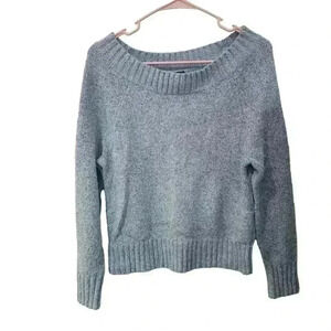 277. Carolyn Taylor heather gray long sleeve slightly cropped Size medium